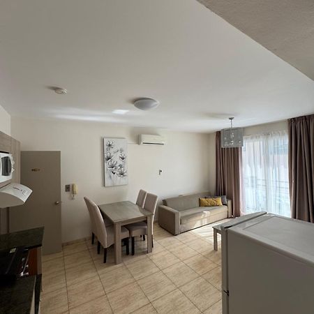Marianna Hotel Apartments Limassol Ngoại thất bức ảnh