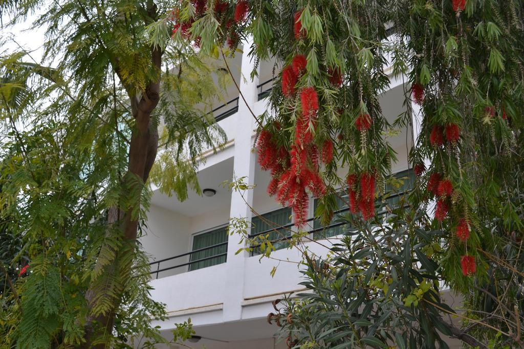 Marianna Hotel Apartments Limassol Ngoại thất bức ảnh