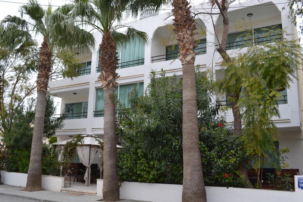 Marianna Hotel Apartments Limassol Ngoại thất bức ảnh