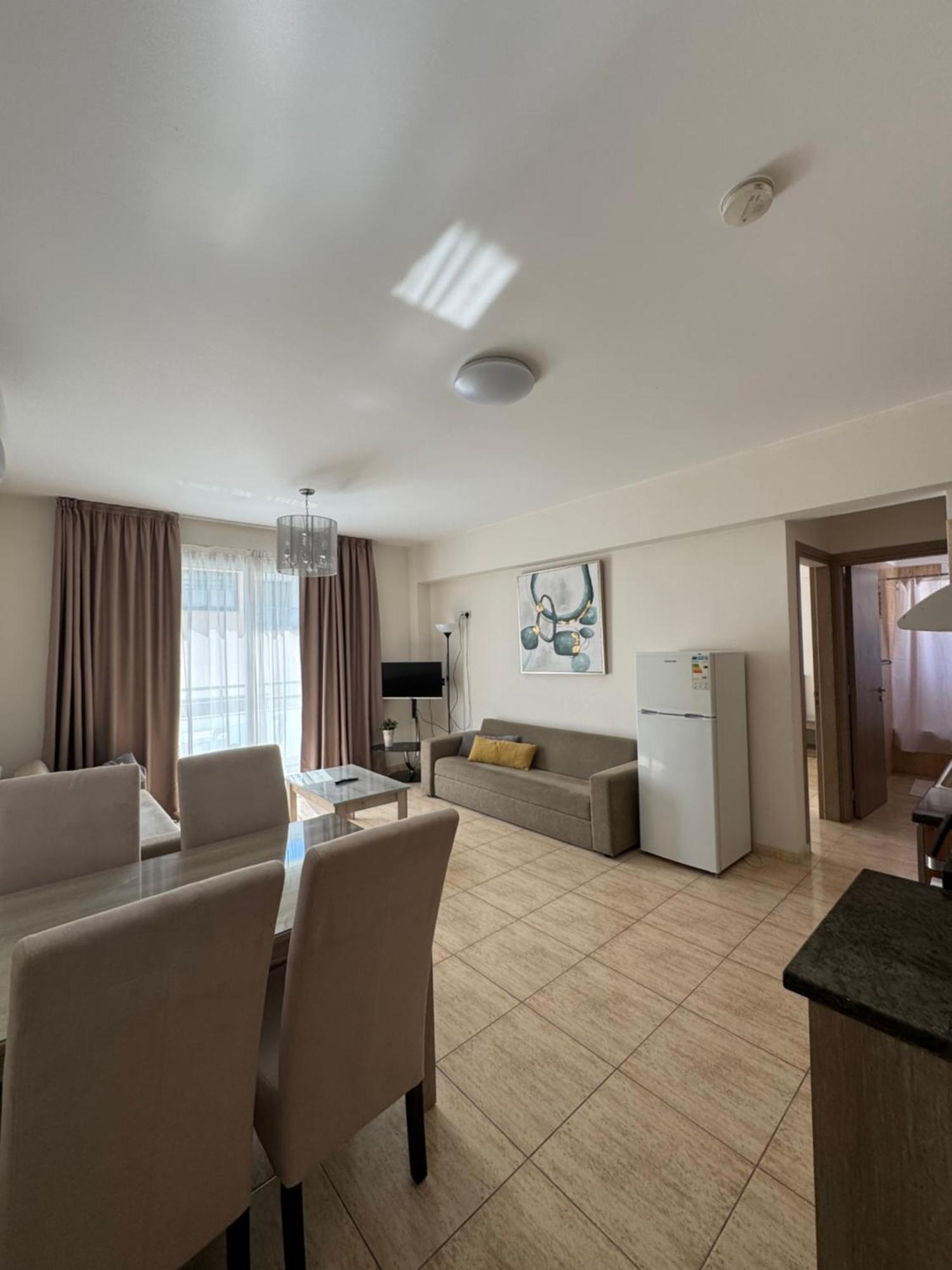 Marianna Hotel Apartments Limassol Ngoại thất bức ảnh
