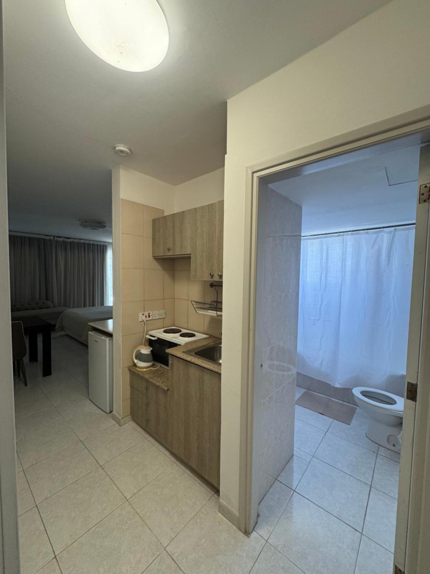 Marianna Hotel Apartments Limassol Ngoại thất bức ảnh