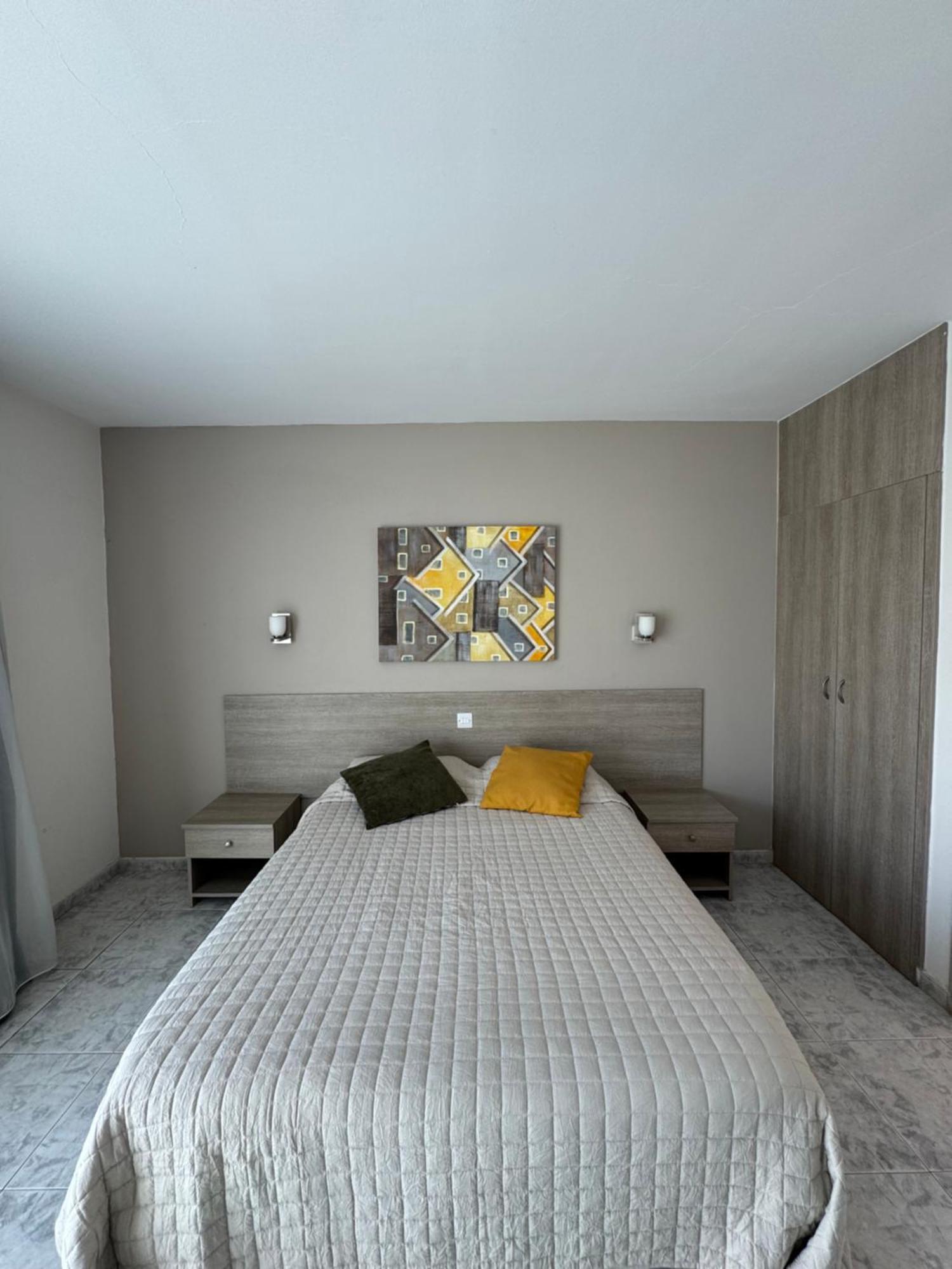 Marianna Hotel Apartments Limassol Ngoại thất bức ảnh