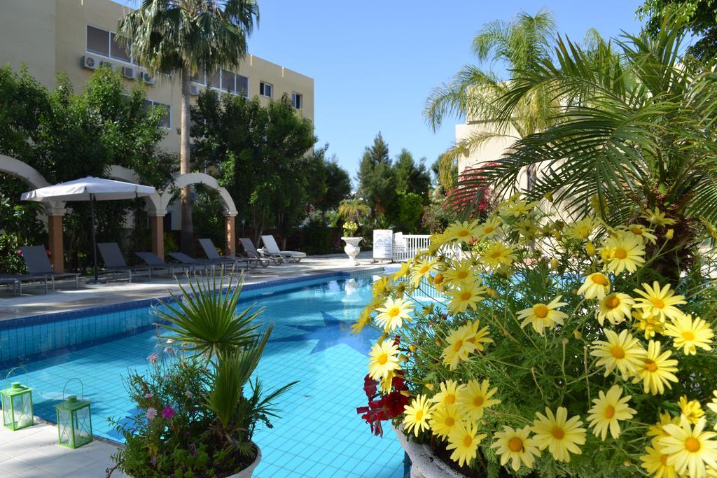 Marianna Hotel Apartments Limassol Ngoại thất bức ảnh