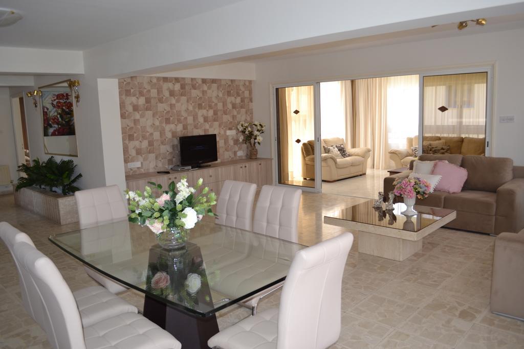 Marianna Hotel Apartments Limassol Ngoại thất bức ảnh