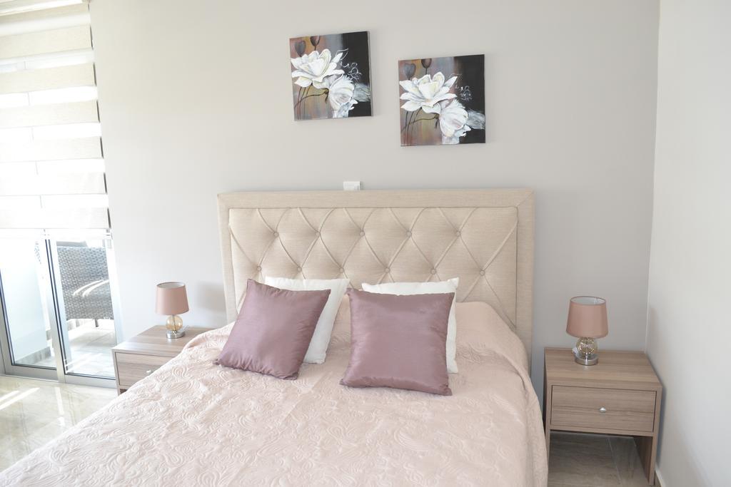 Marianna Hotel Apartments Limassol Ngoại thất bức ảnh