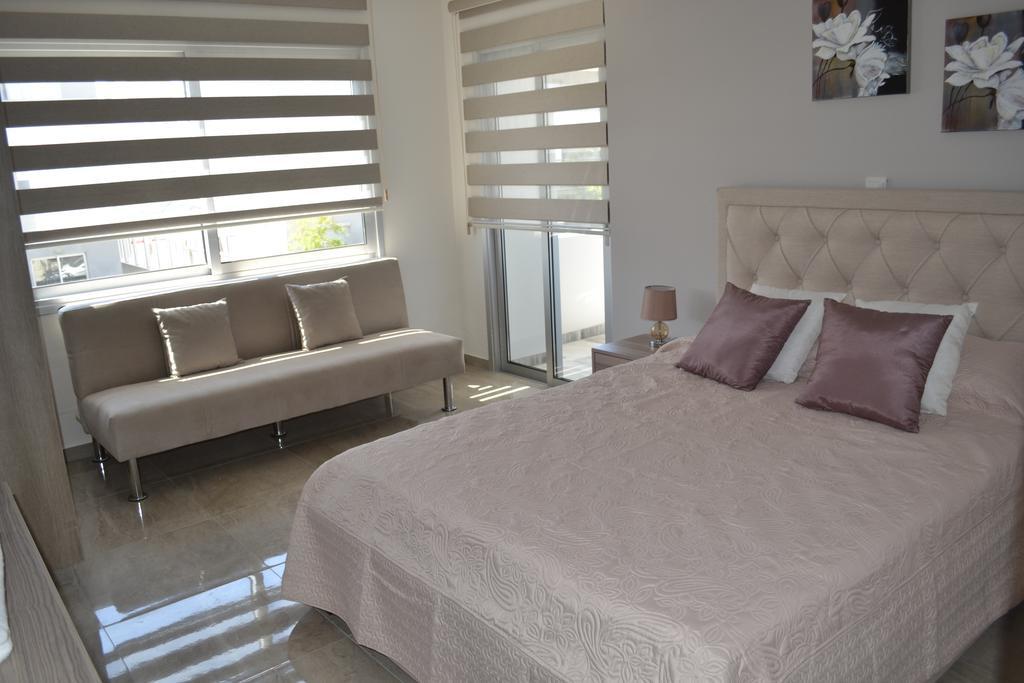 Marianna Hotel Apartments Limassol Ngoại thất bức ảnh