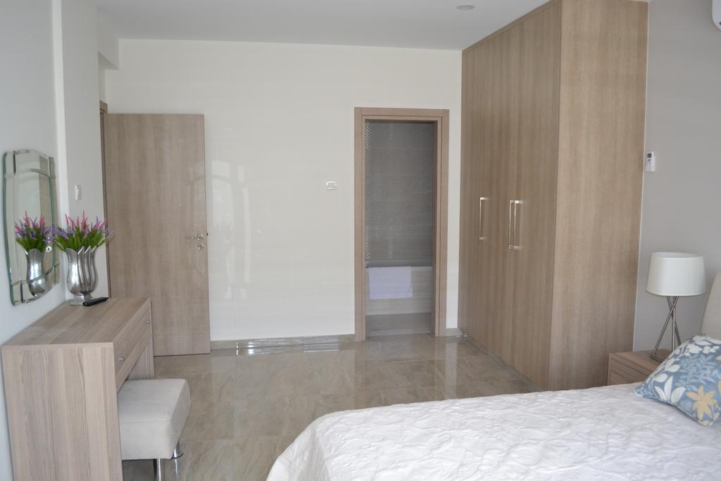 Marianna Hotel Apartments Limassol Ngoại thất bức ảnh